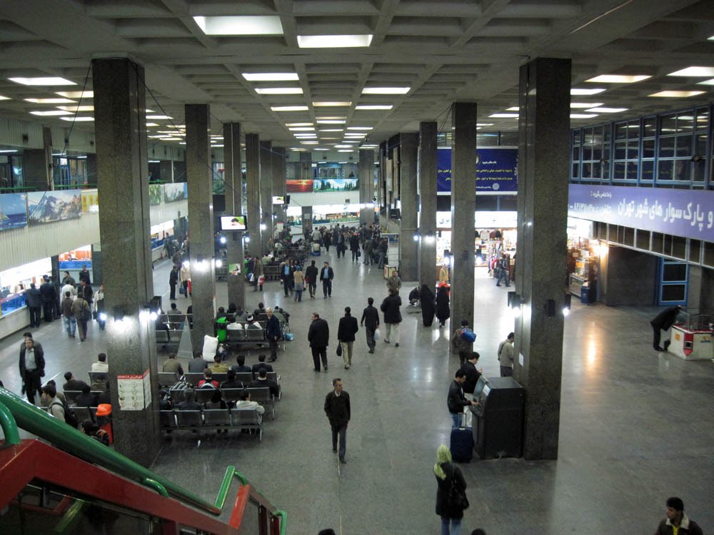 ترمینال غرب تهران (میدان آزادی)